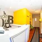 بيت شباب Dobranoc *