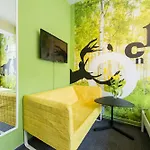 Dobranoc بيت شباب *