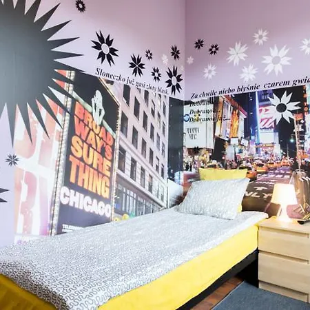 بيت شباب Dobranoc